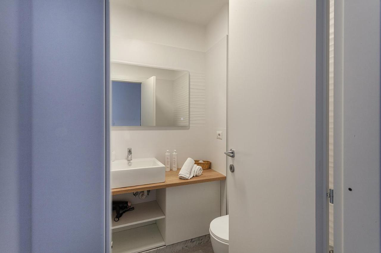 Chic & Modern Lofts By Wonderful Italy * Genua